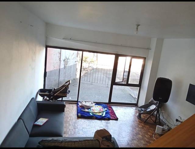 1 BEDROOM APARTMENT FOR SALE IN ESPLANADE
